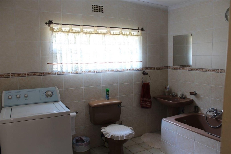 4 Bedroom Property for Sale in Potchefstroom Rural North West